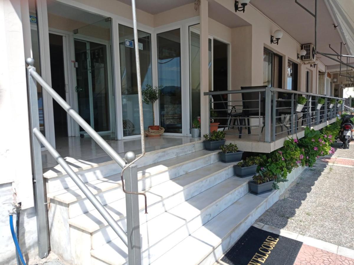 Olga Hotell Agios Konstantinos  Eksteriør bilde